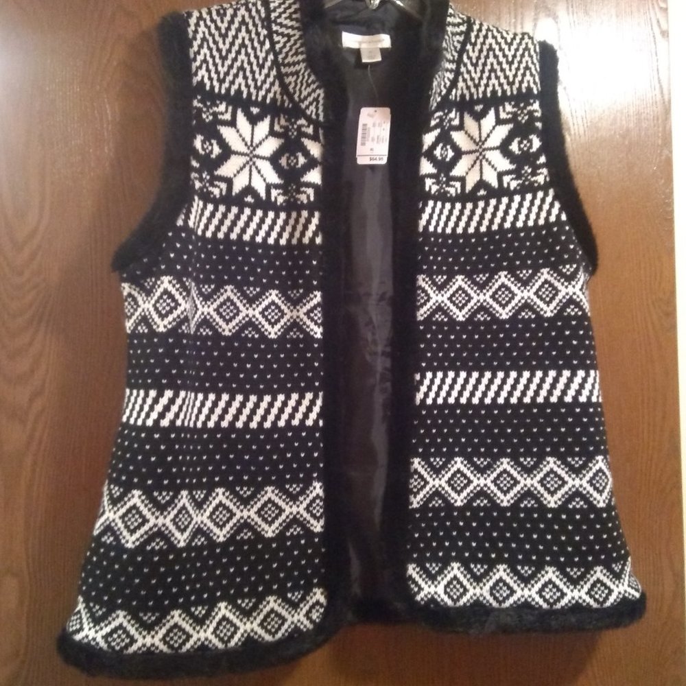 Christopher and Banks Snowflake vest